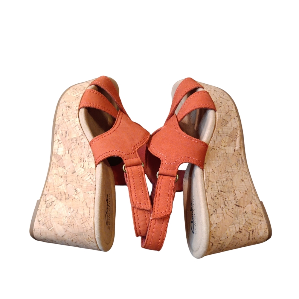 CLARKS Cushion Soft Annadel Eirwyn Coral Nubuck Wedge Sandals Womens Size 8 - Picture 5 of 8
